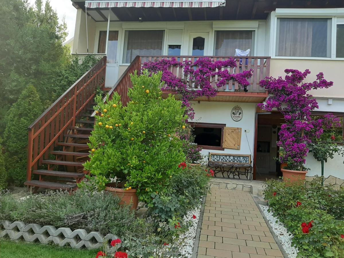 Bed and Breakfast Rozsakert Vendeghaz Сіглігет Екстер'єр фото