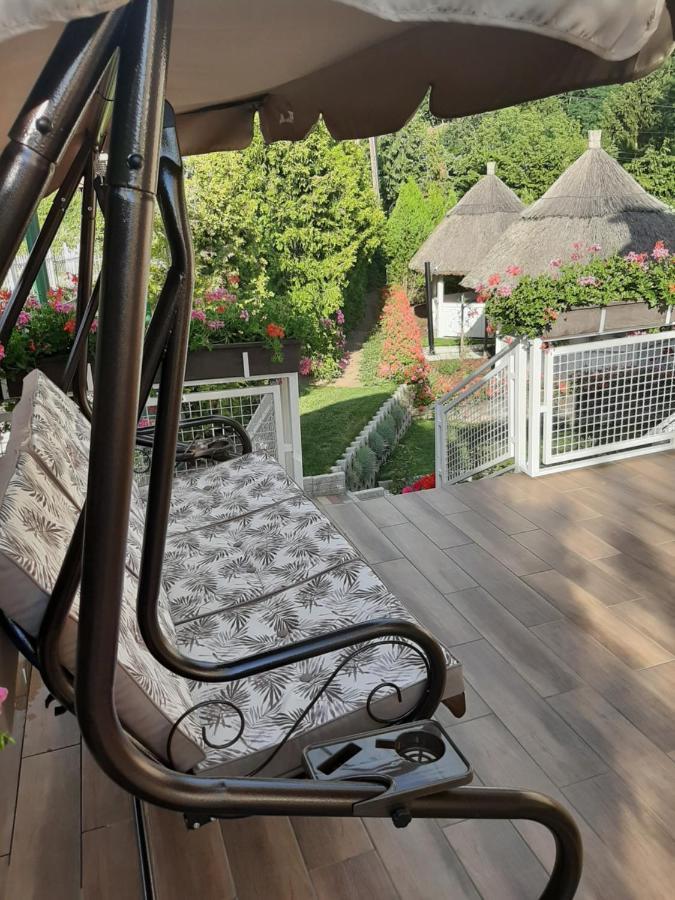 Bed and Breakfast Rozsakert Vendeghaz Сіглігет Екстер'єр фото